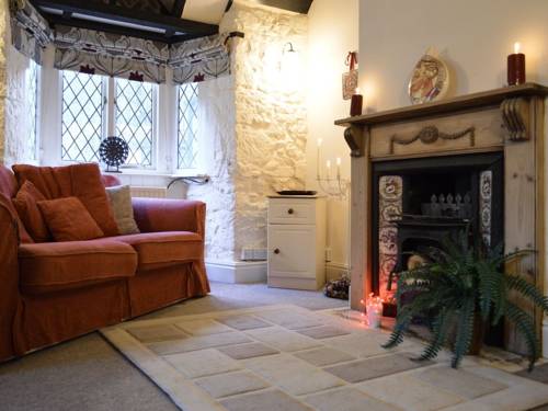 Luccombe United Kingdom Reservation Promo Code Booking.com