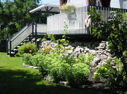 Trois-Rivieres (Quebec) Canada Reservation