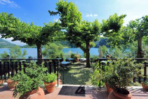 Castel di Tora Italien Reservierung Hotel Promo Code Booking.com