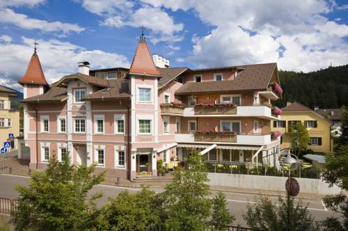Brunico (Bruneck) Italy Reservation