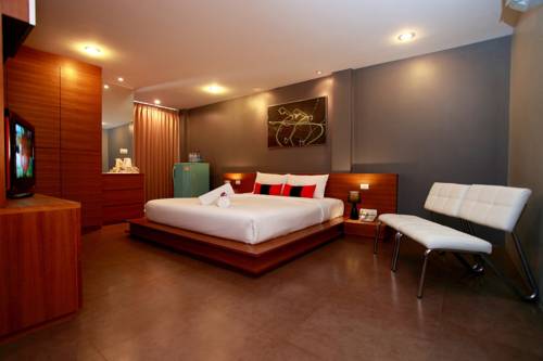 Patong Beach Thailand Reservierung Hotel Promo Code Booking.com