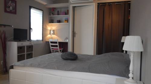 Eyragues France Reservation Promo Code Booking.com