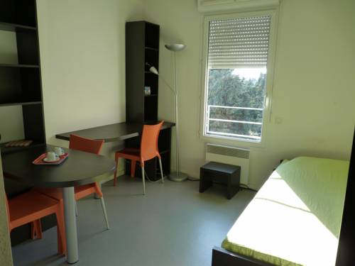 Nîmes France Reservation