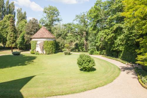 Saint-Astier France Reservation