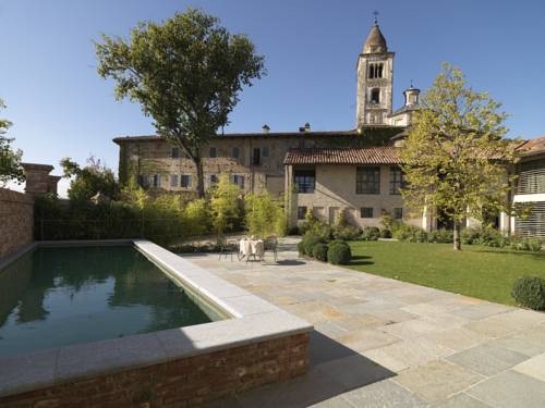 La Morra Italy Reservation