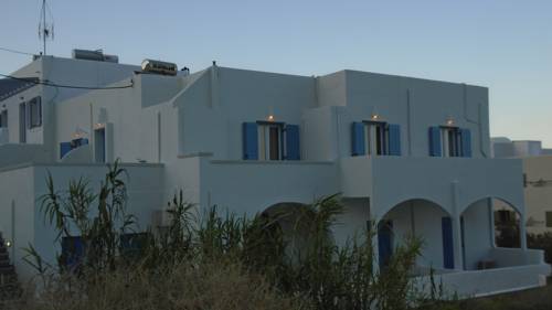 Kamari Greece Reservation