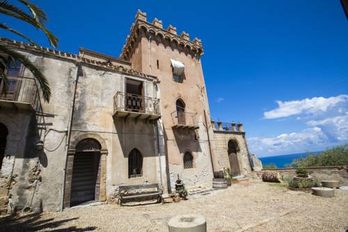 Cefalù Italy Reservation