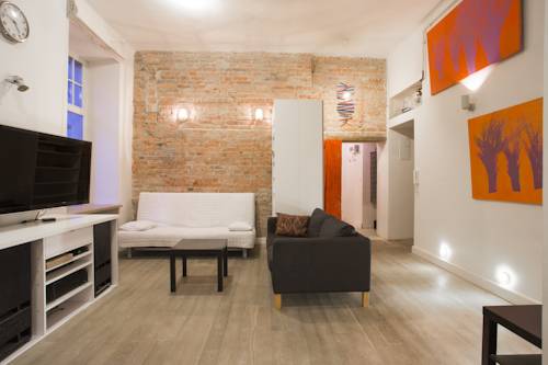 Warszawa Poland Reservation