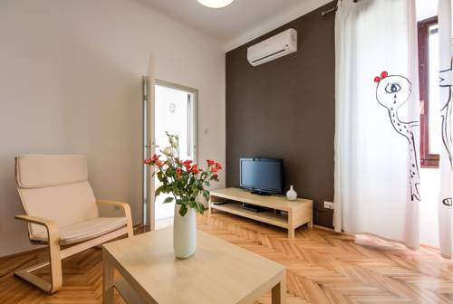 Pula Croatia Reservation