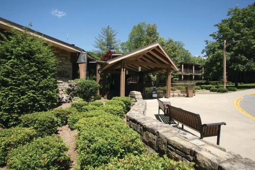 Prestonsburg (KY) United States Reservation Promo Code Agoda.com