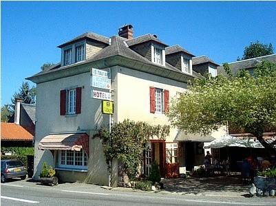 Ozon France Reservation Promo Code Booking.com