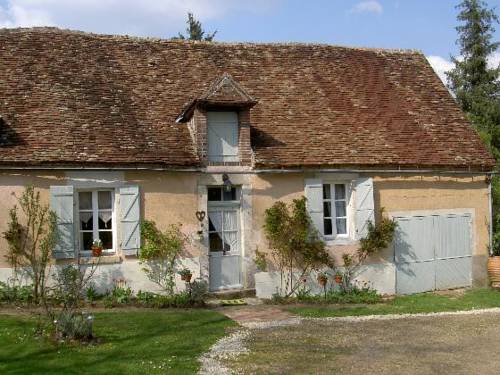 Treigny France Reservation